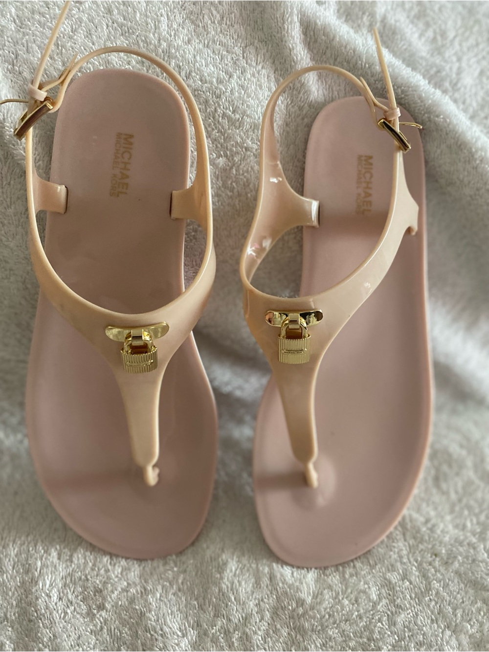Michael Kors Mira Blush Pink Jelly Thong Sandals with Gold Accent size 9